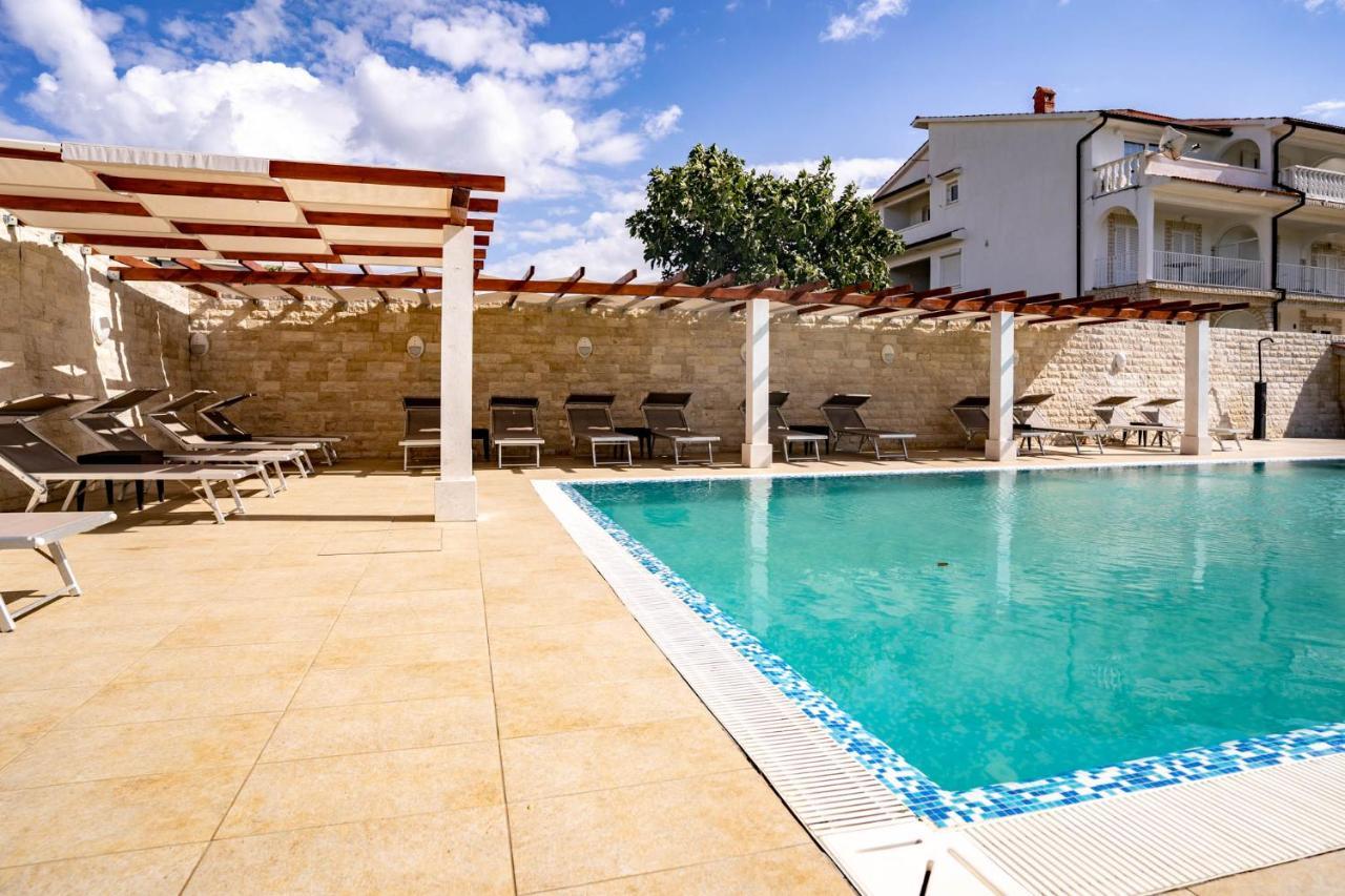 Apartments Stare Brajde Lopar Exterior photo