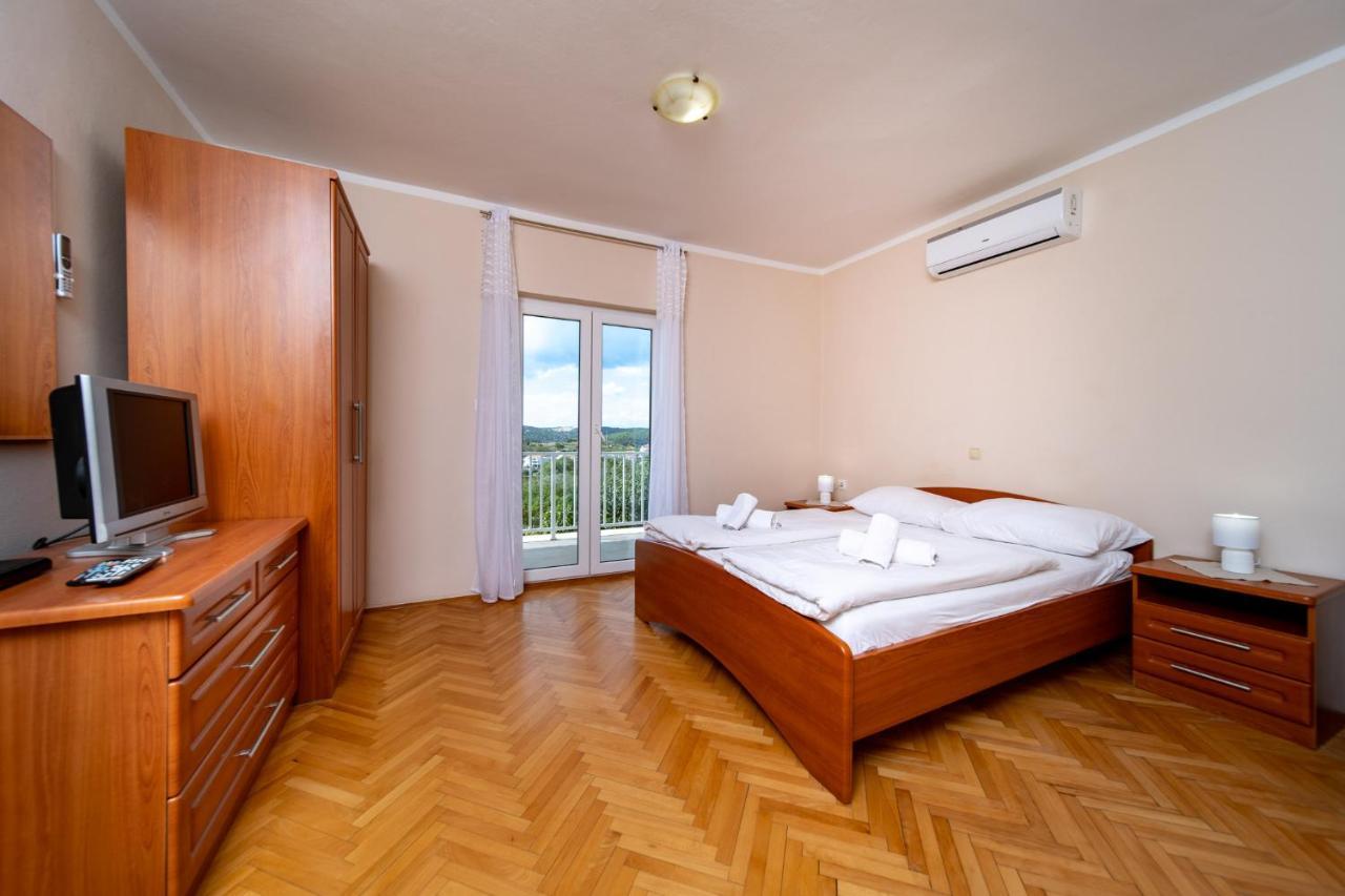 Apartments Stare Brajde Lopar Exterior photo