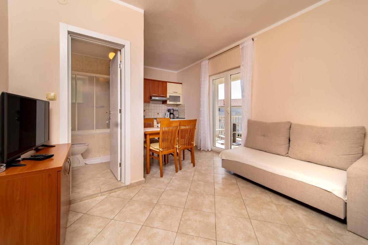 Apartments Stare Brajde Lopar Exterior photo