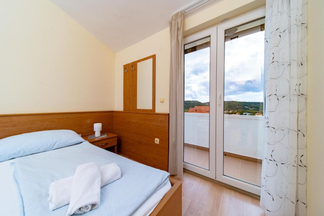 Apartments Stare Brajde Lopar Exterior photo